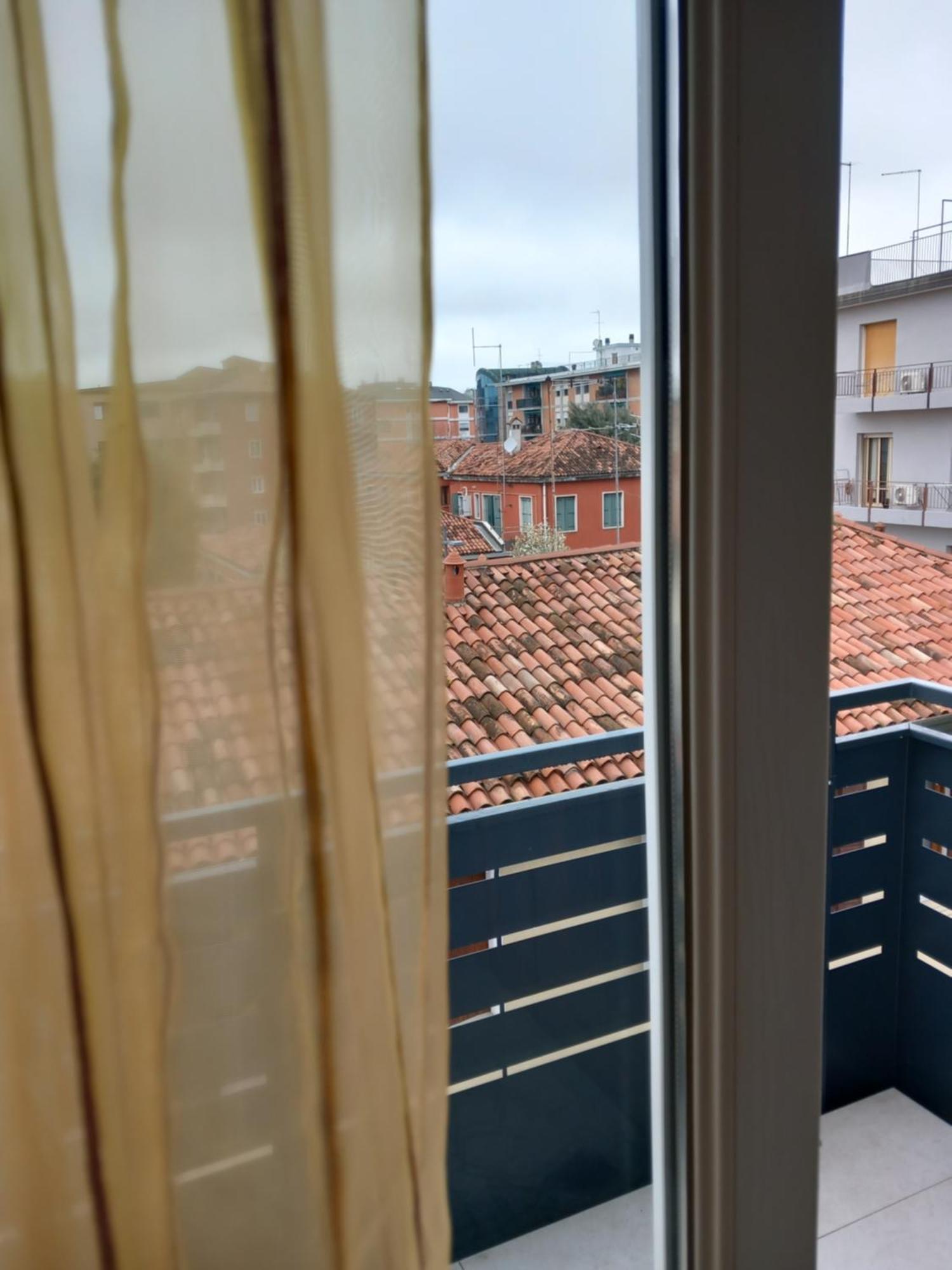 Next Door Venecia